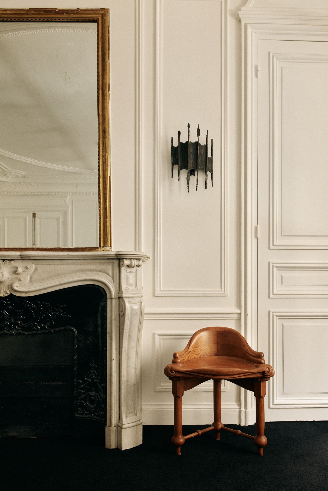 Calvet Stool 13