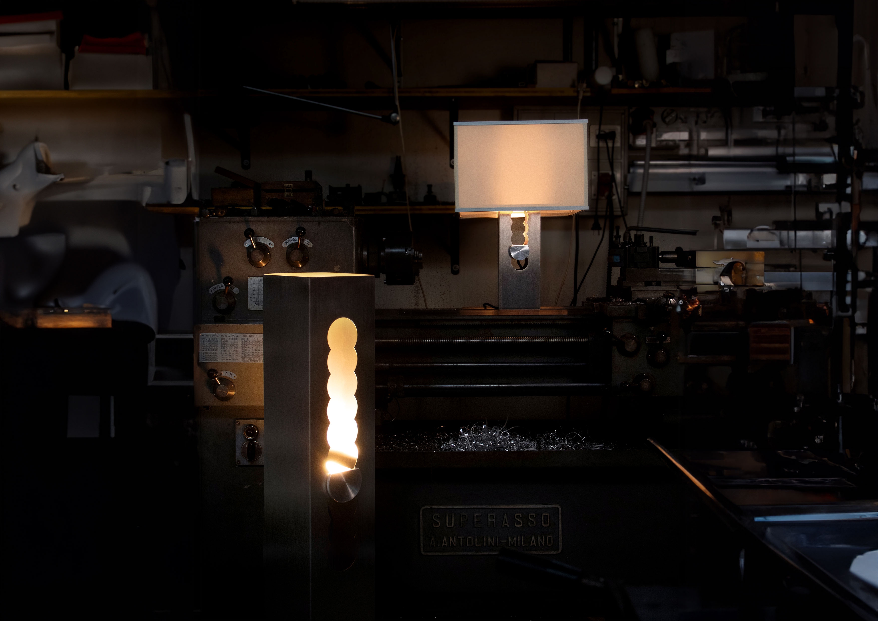 Captive, Nagot, Monde Singulier