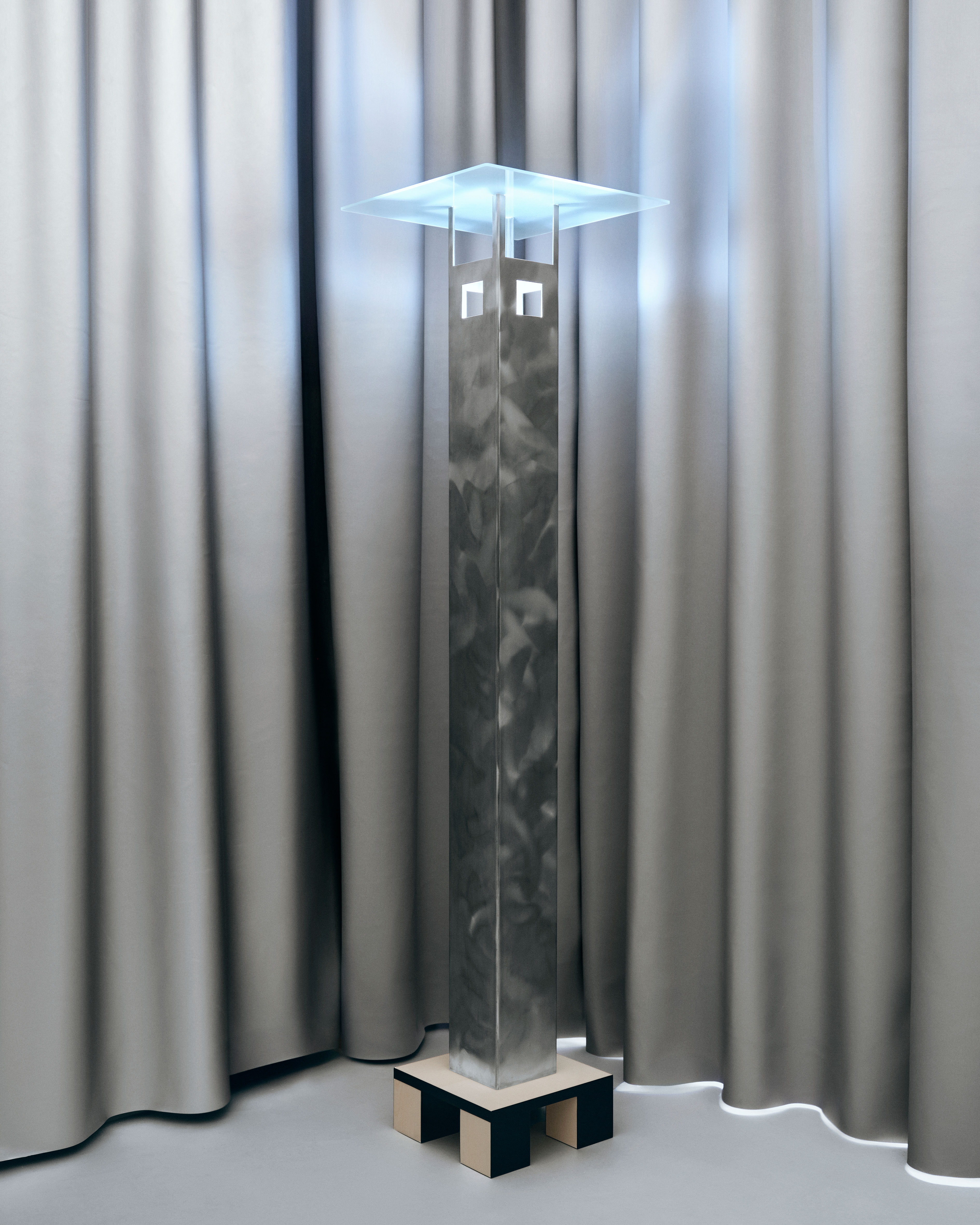 Floor Lamp, 2093, Garance Vallée 03