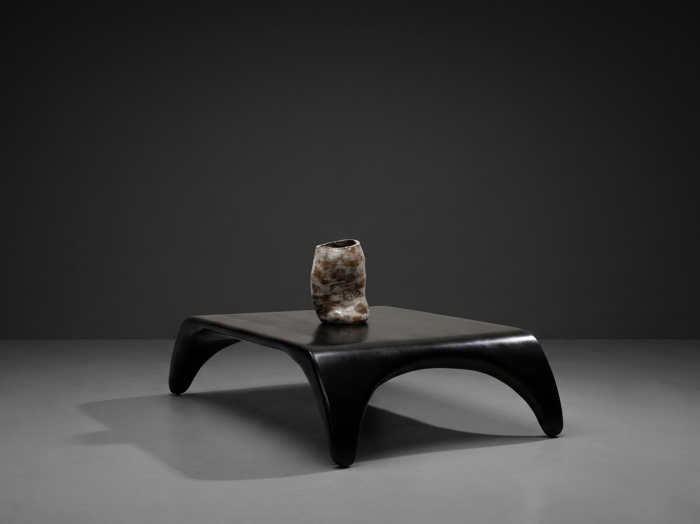 Antoine Maurice table