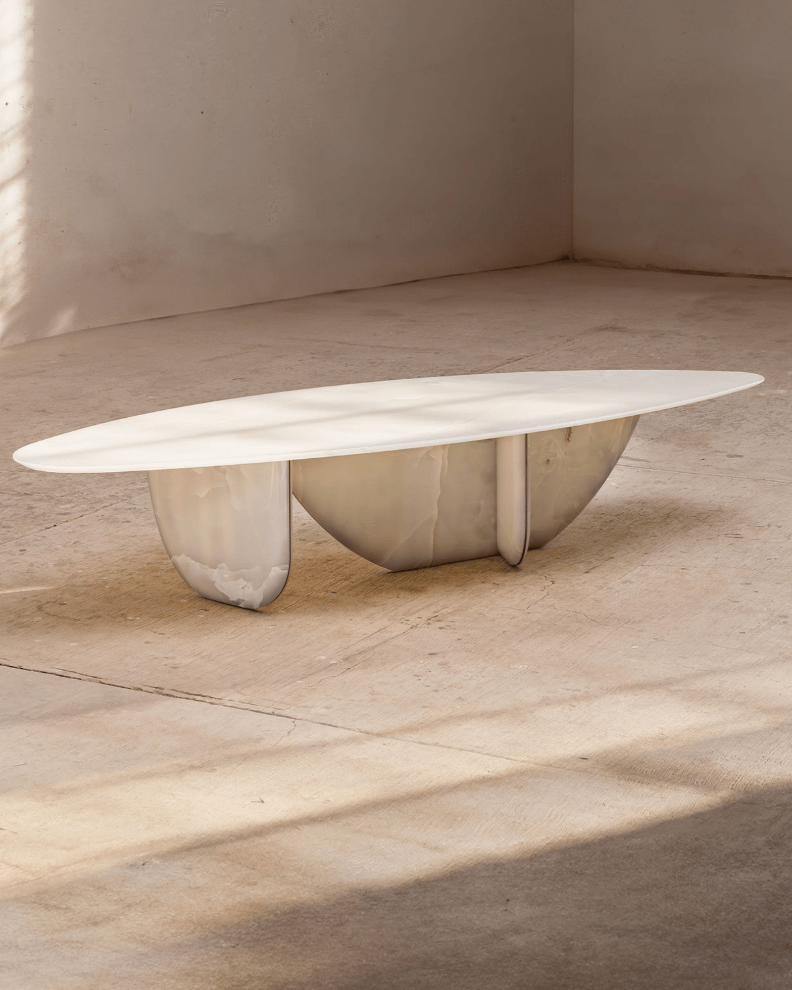 Pebble Coffee Table, Atra 2100, Atra 02