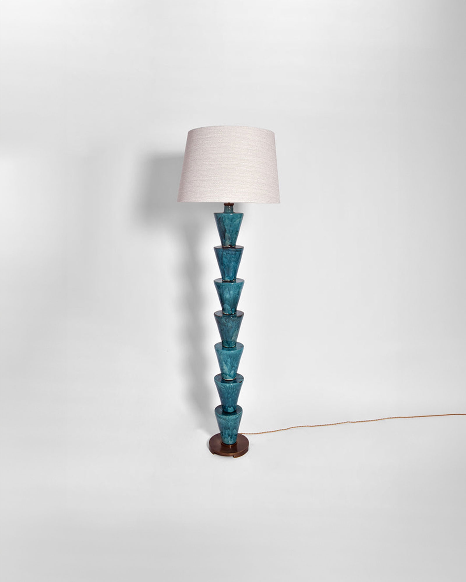 Nizwa Floor Lamp, Barracuda Collection, Barracuda Studio 02