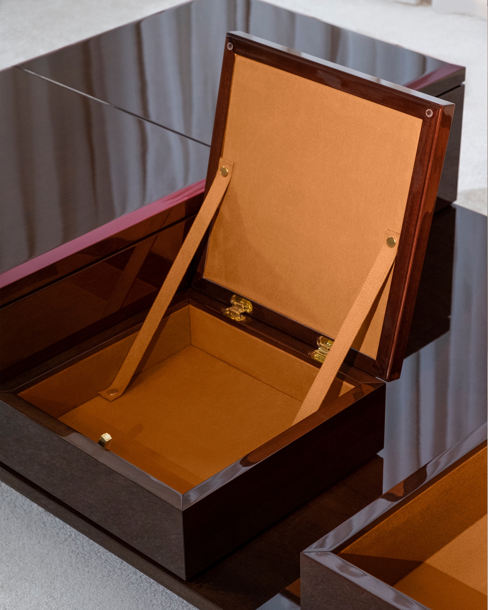 Barbara Coffee Table, Collection 01, Studio Akademos 06