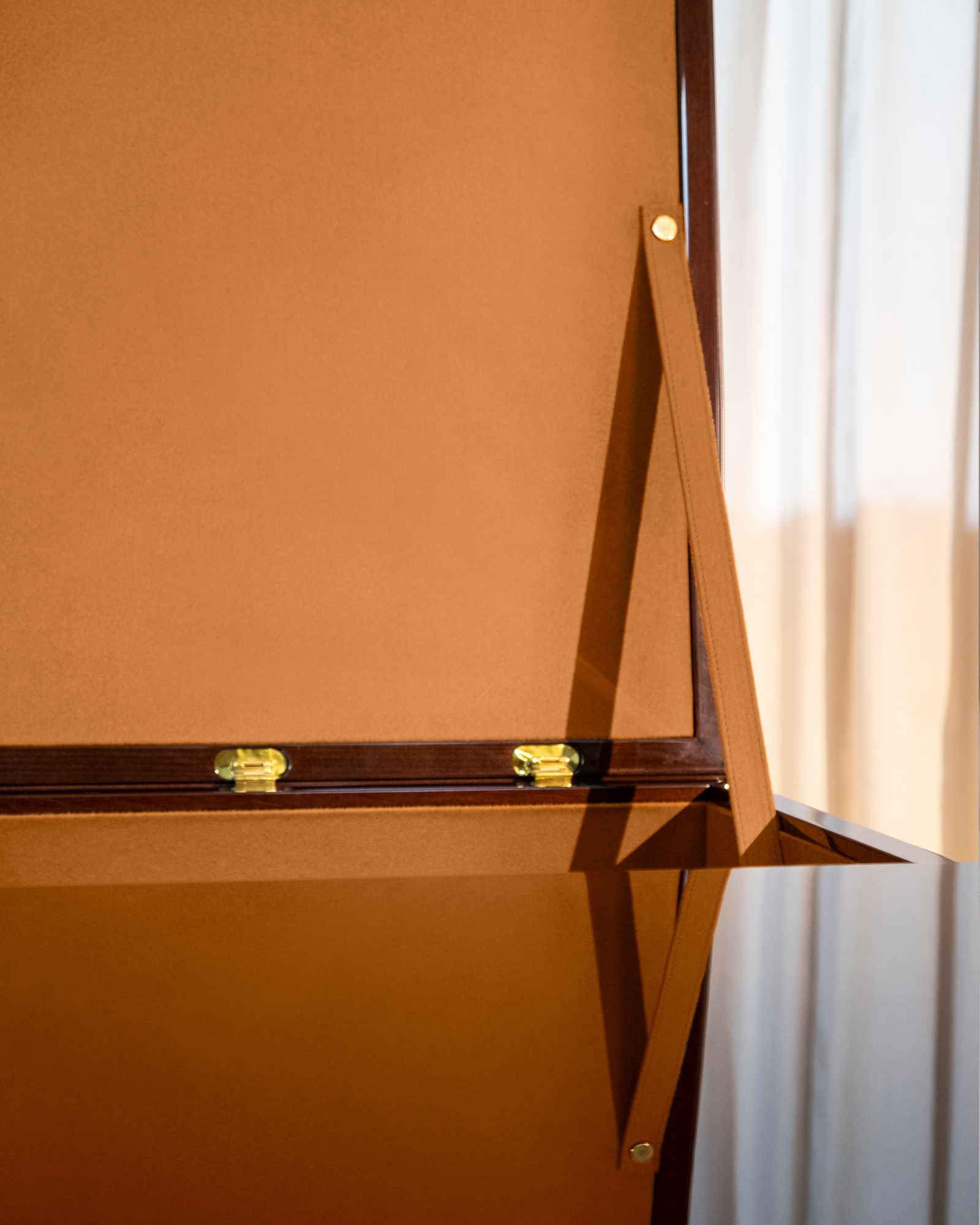 Barbara Coffee Table, Collection 01, Studio Akademos 07