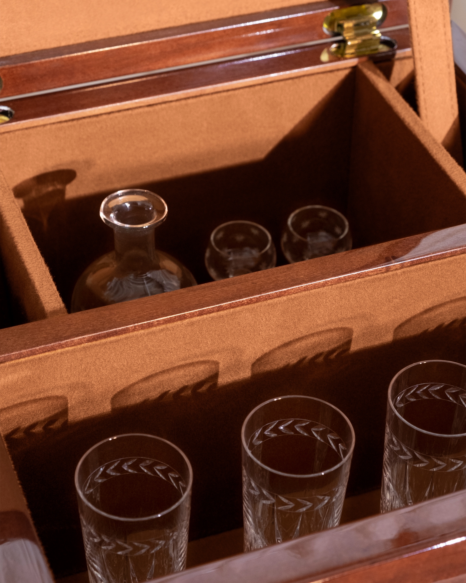 Box, Collection 01, Studio Akademos 06