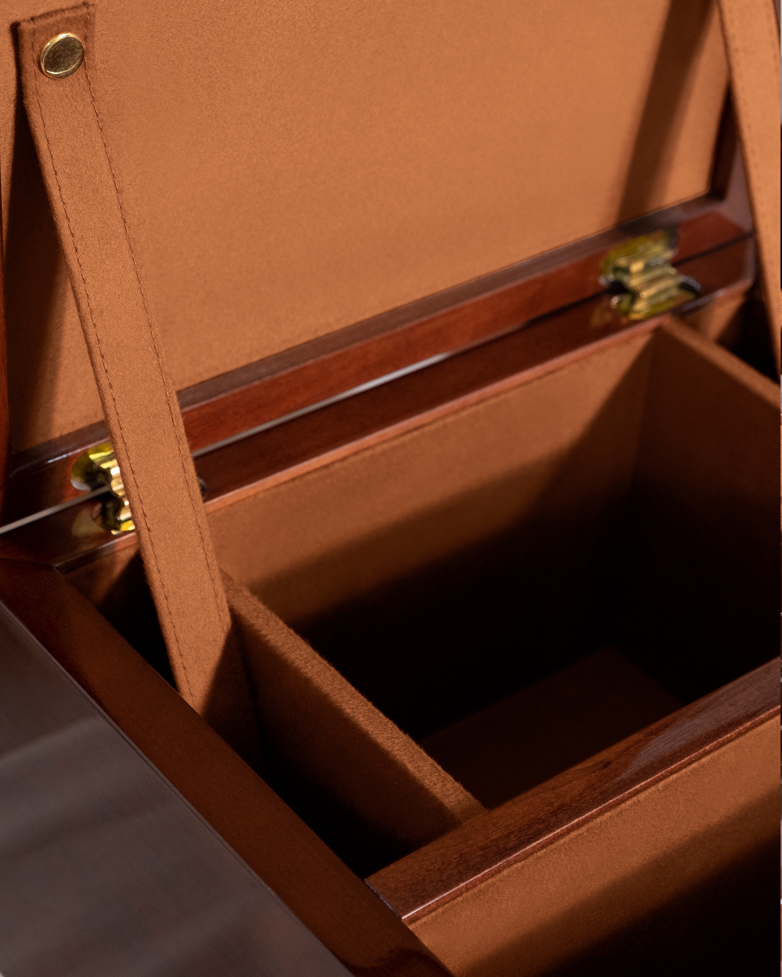 Box, Collection 01, Studio Akademos 07