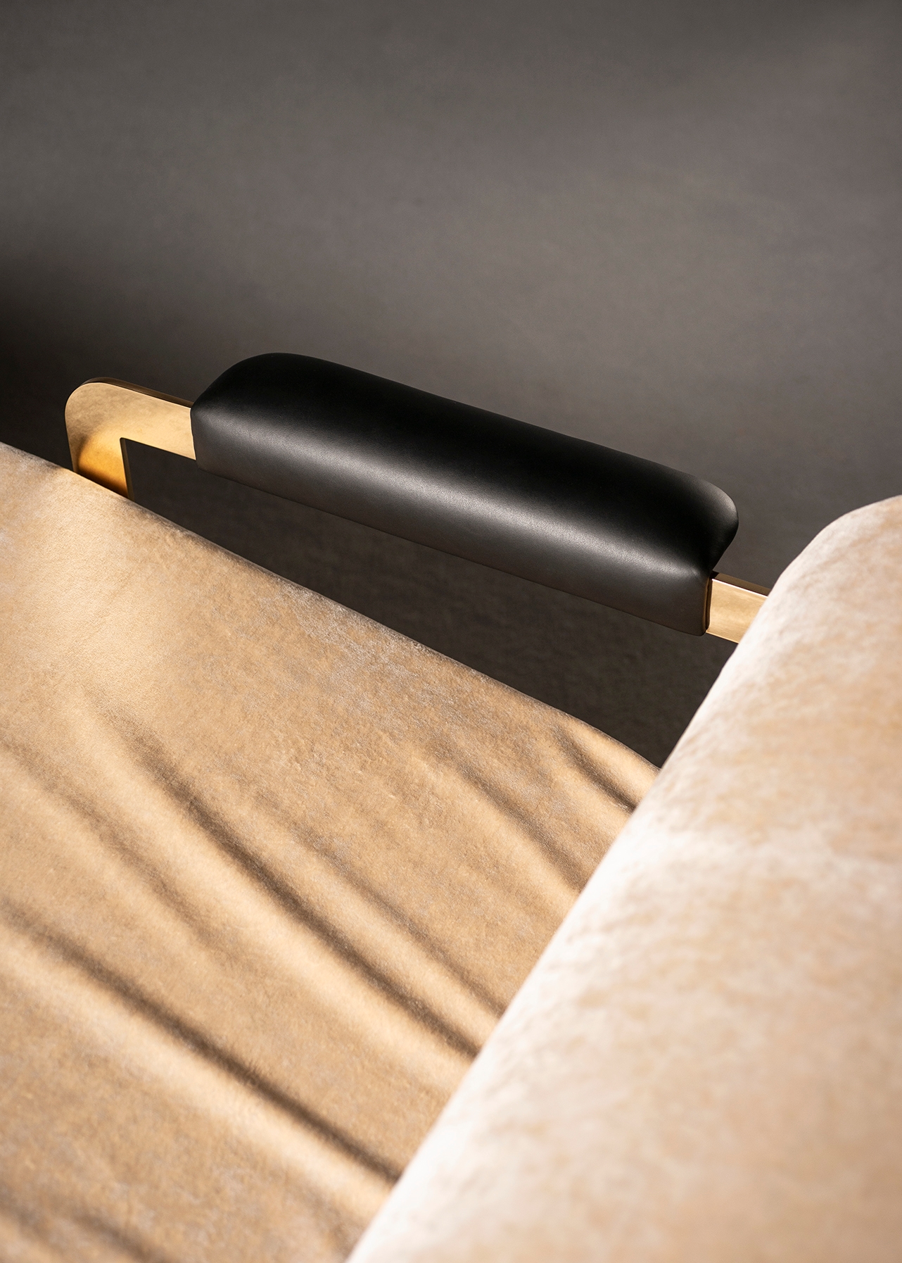 08 divano -  Chaise Longue, Drop 02, Interni Venosta 03