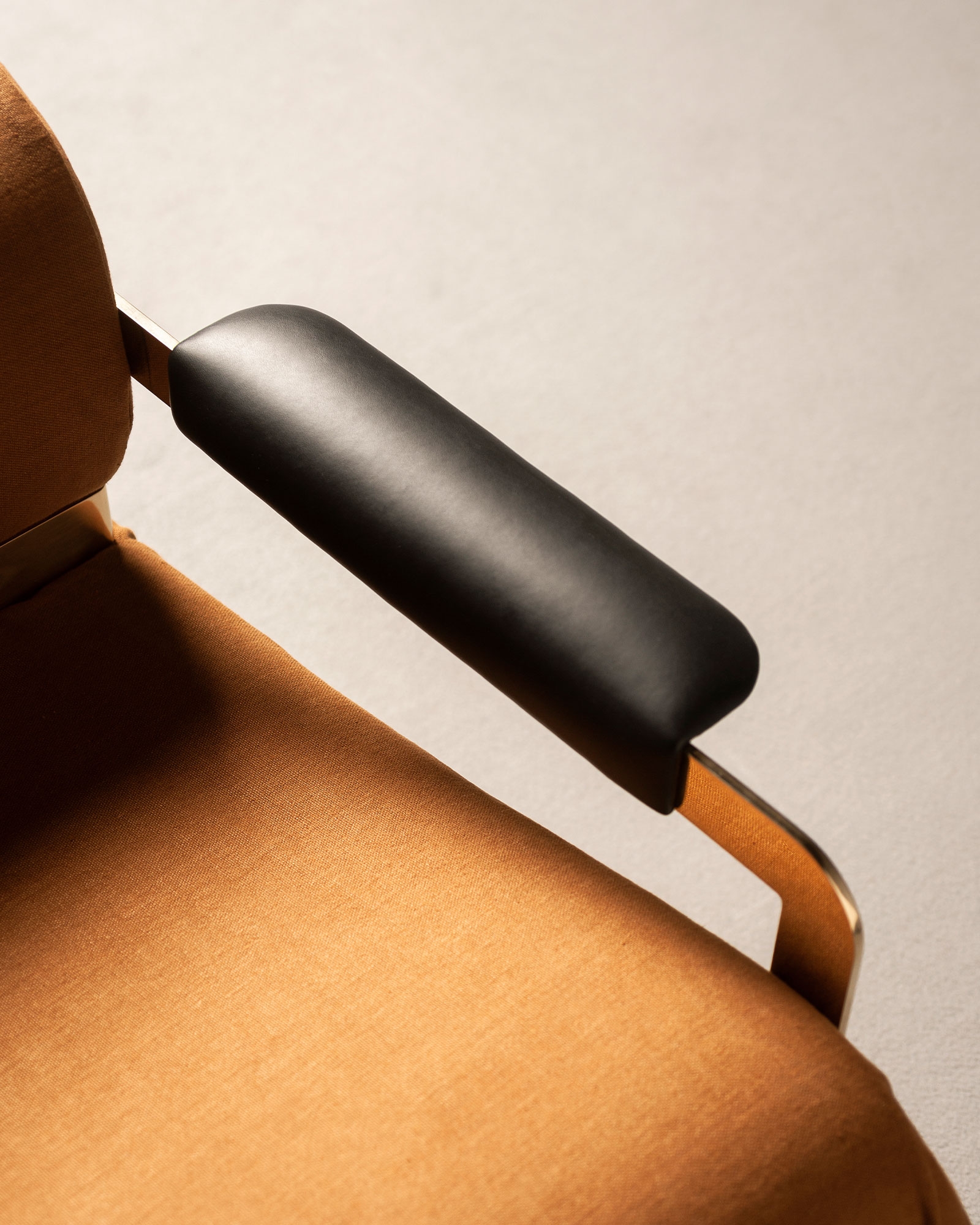 08 divano - Sofa, Drop 02, Interni Venosta 04