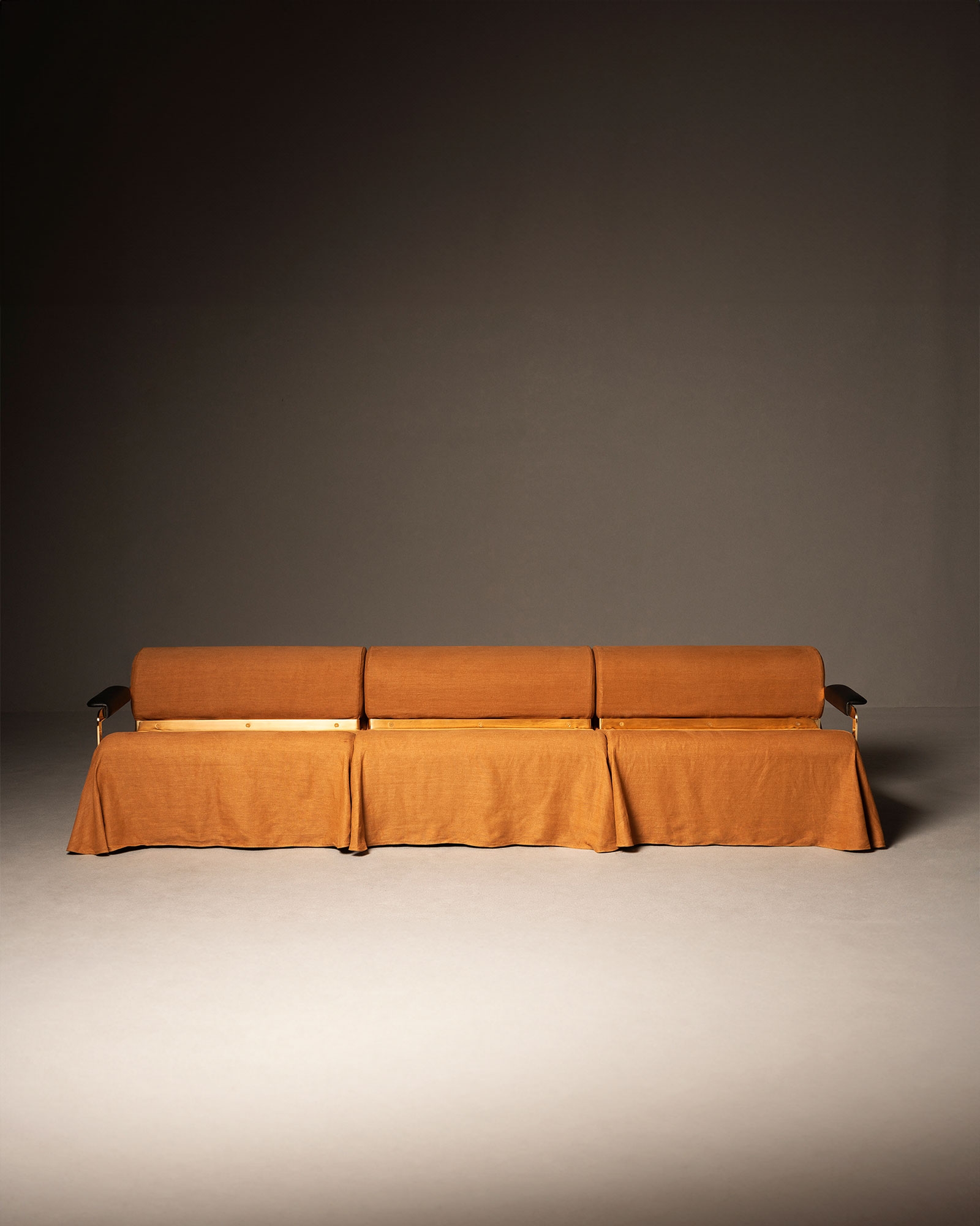 08 divano - Sofa, Drop 02, Interni Venosta 02