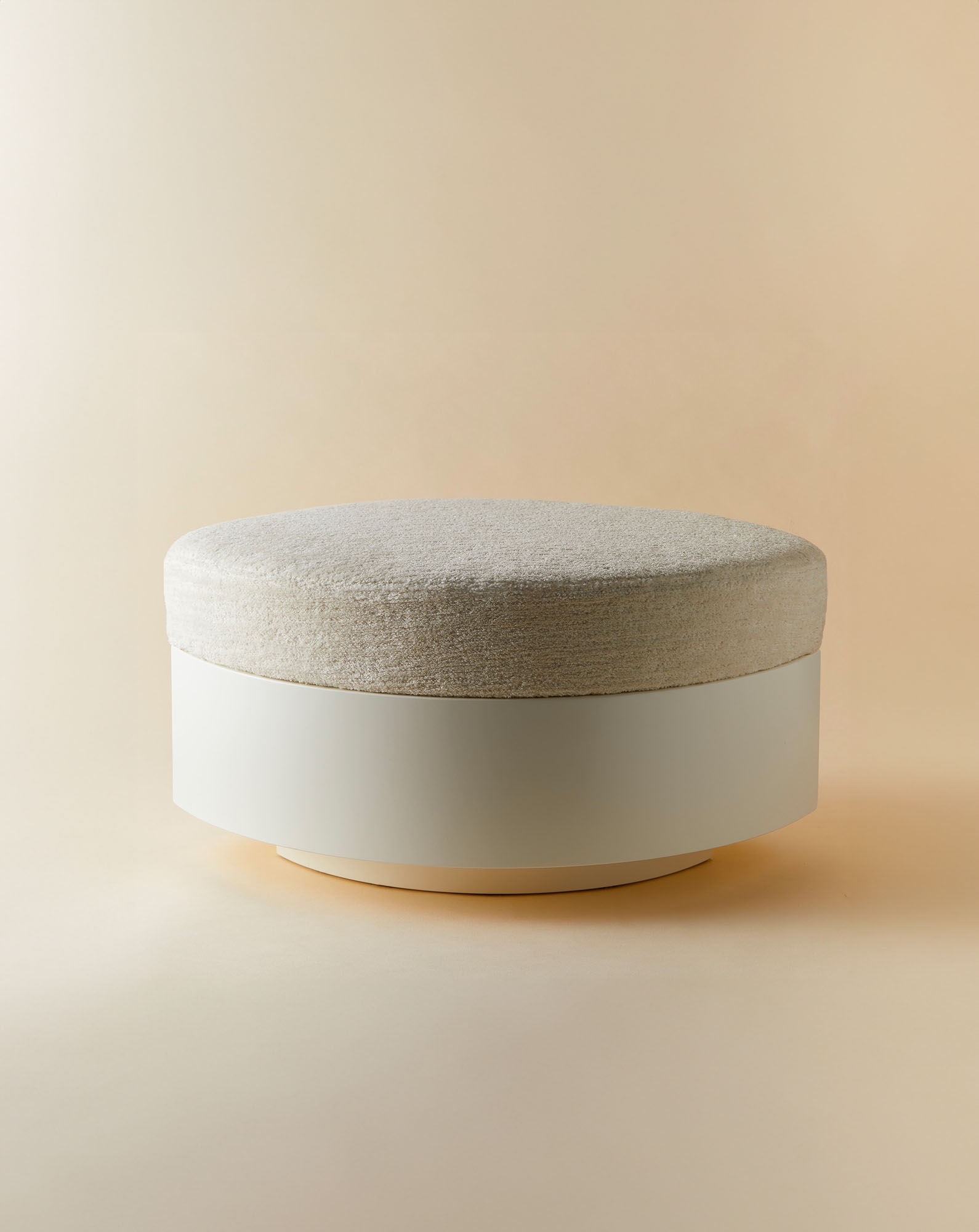 Ebur Editions by Studio Ebur, made of Lacquer and textured fabric, Beige version, picture 1