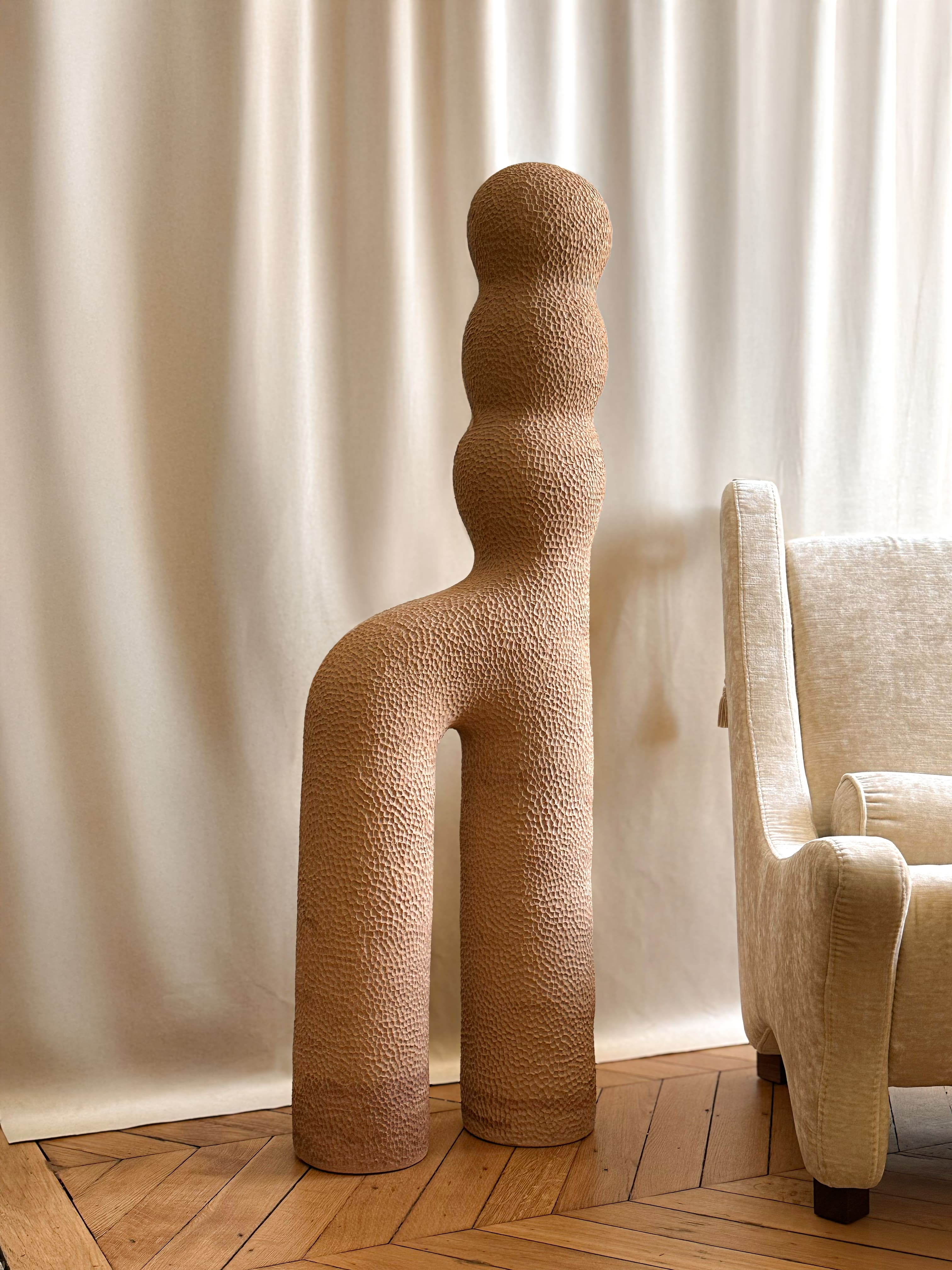 Infini by Elisa Uberti, made of Sandstone, Sandstone version, picture 3