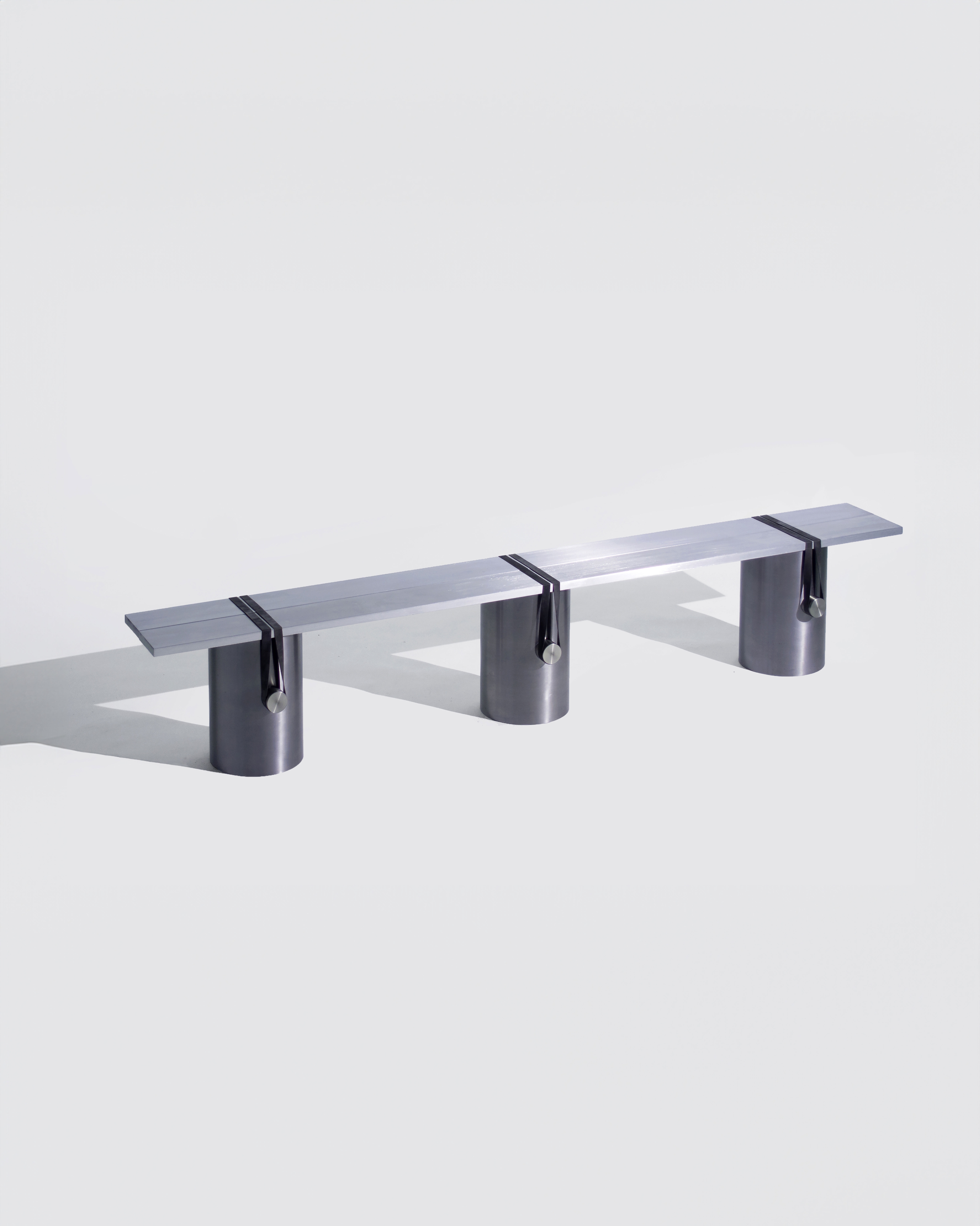 RB02 - Bench, Johan Viladrich Collection, Studio Johan Viladrich 02