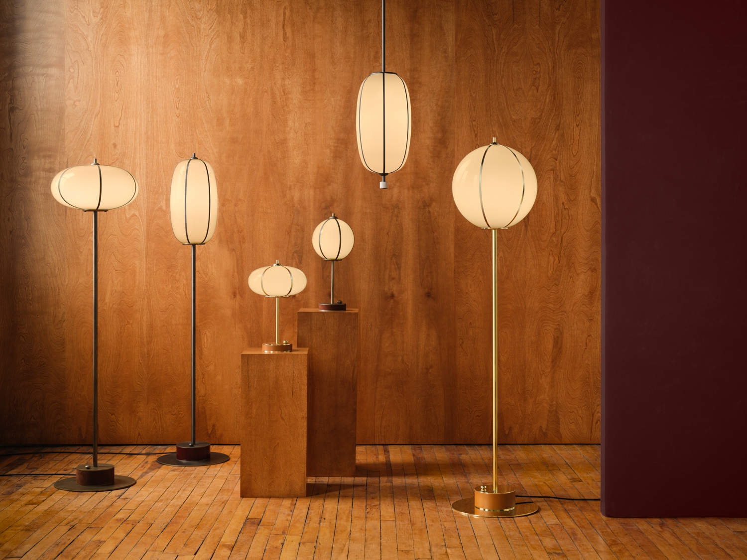 Rib Floor Lamp Sphere, Konekt Collection, Konekt 09