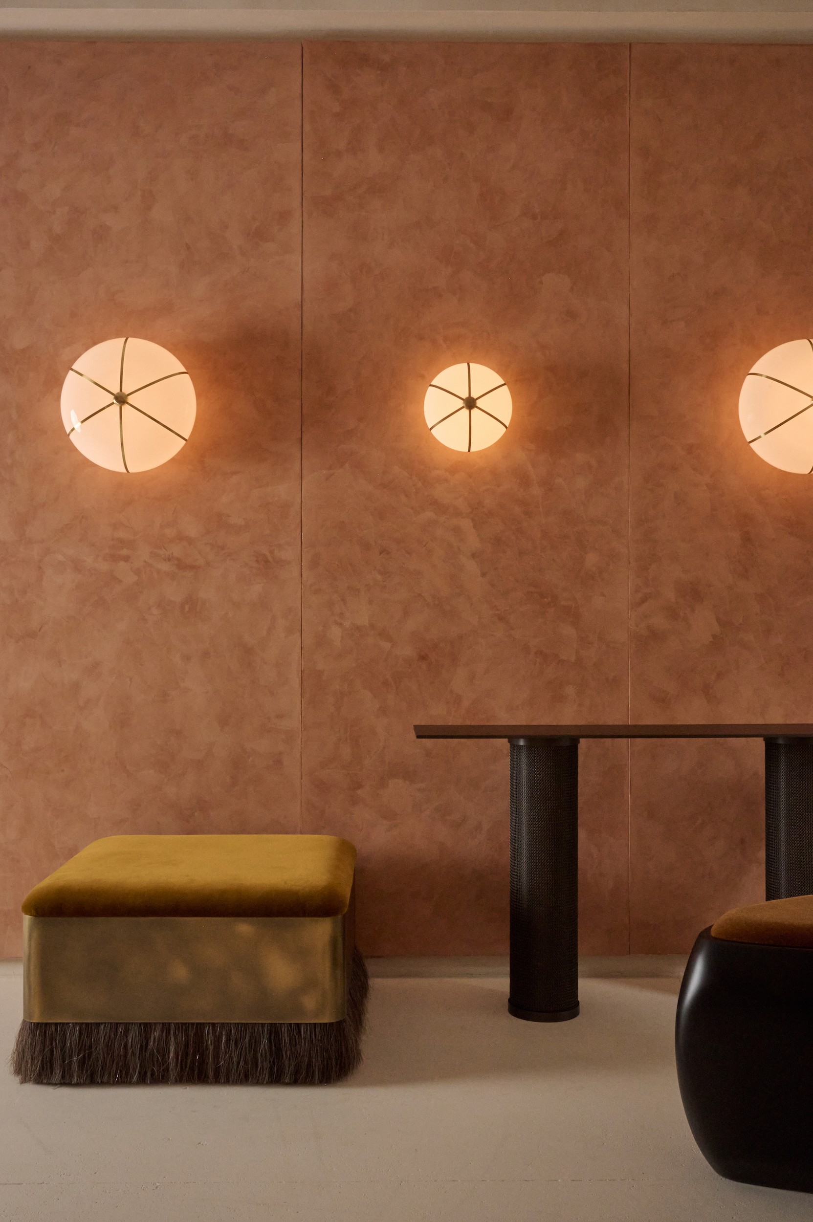 Konekt Collection by Konekt, made of Glass and Brass, Satin Brass version, picture 4