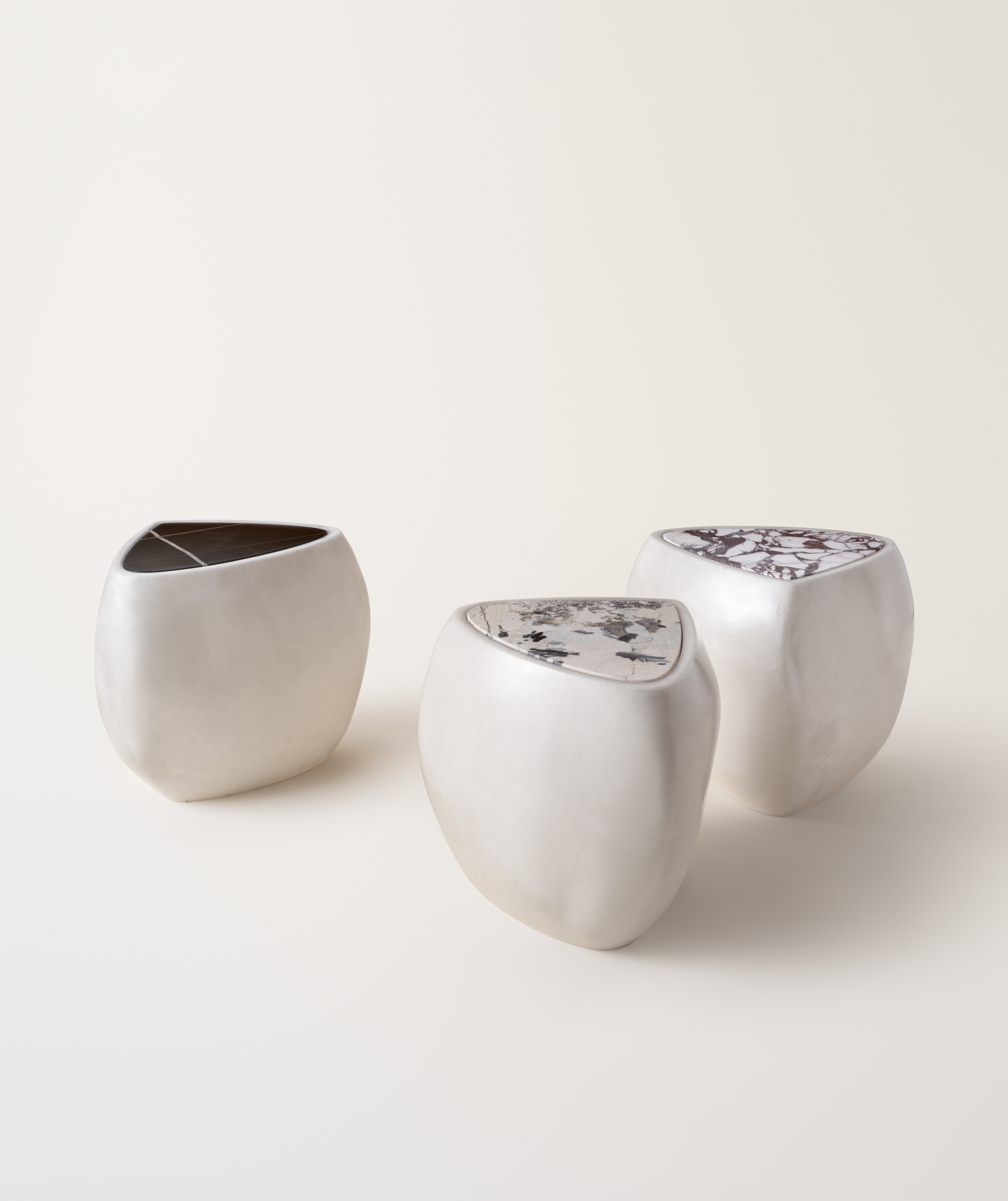 Konekt Collection by Konekt, made of Marble and Fiberglass, Cream High Gloss - Calacatta Viola Marble version, picture 3