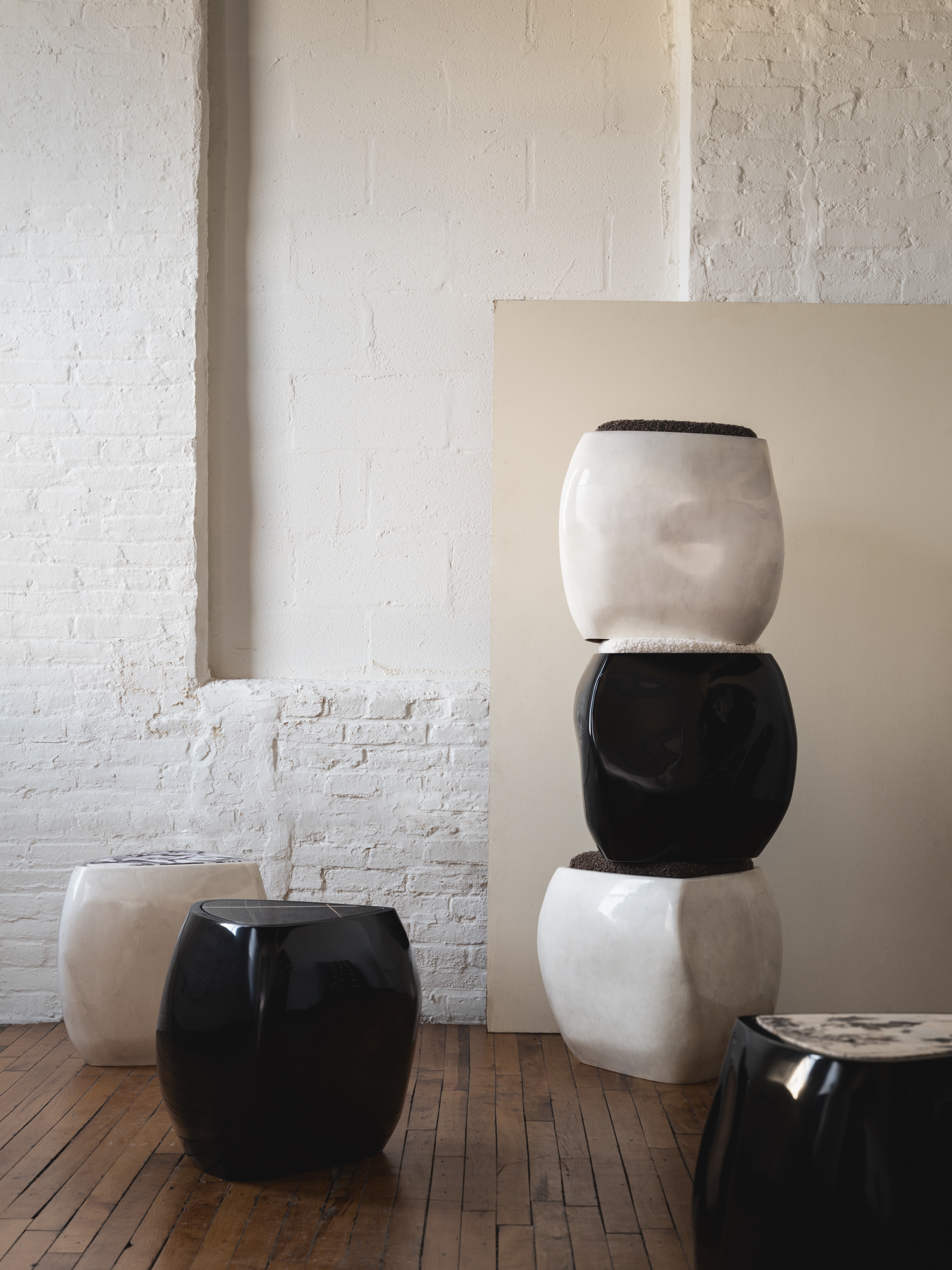 Konekt Collection by Konekt, made of Fiberglass and Upholstery, Cream High Gloss version, picture 6