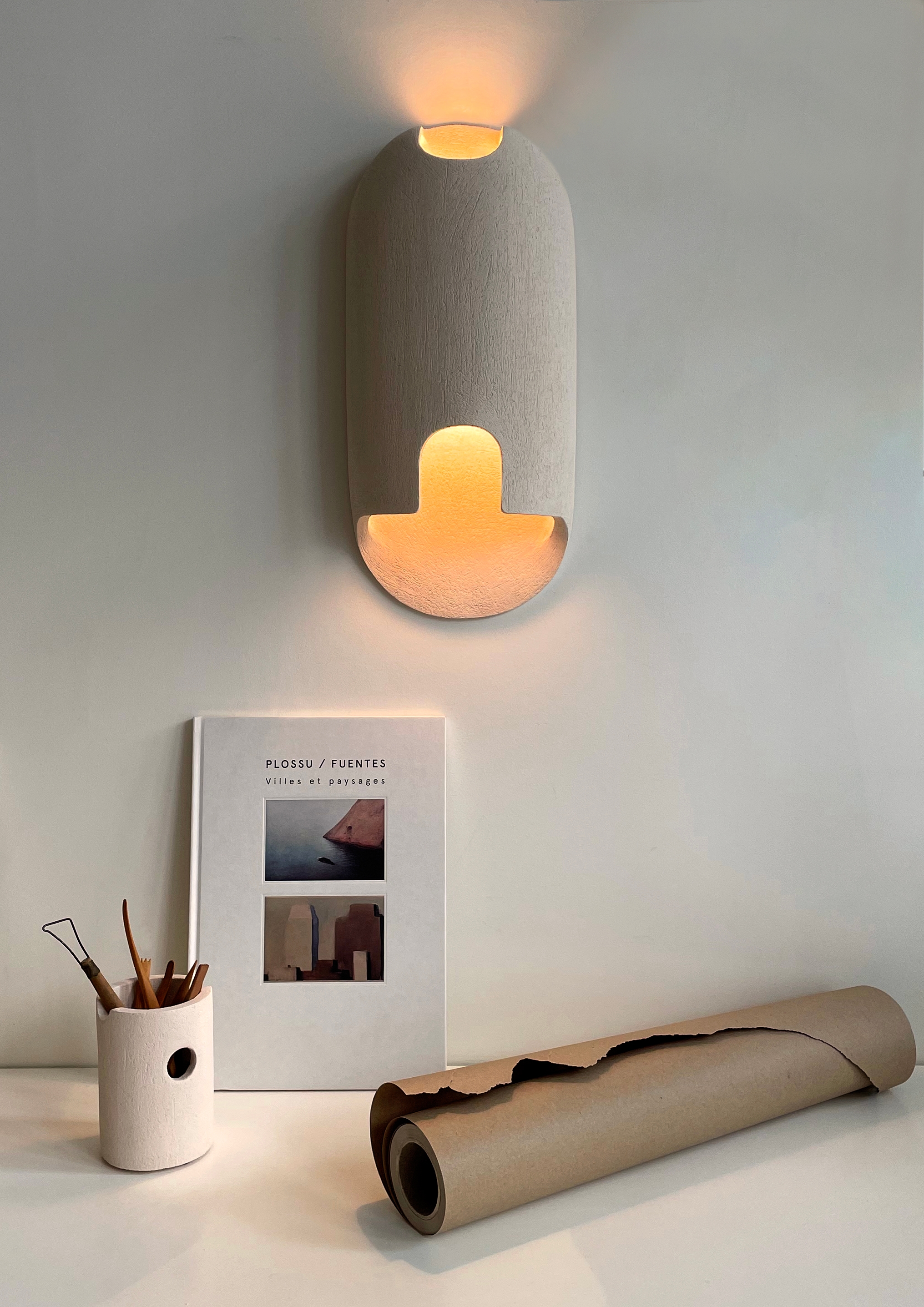 Les Objets by Johanna de Clisson - Hiromi, made of Chamotte Earthenware and , Chamotte Earthenware version, picture 2