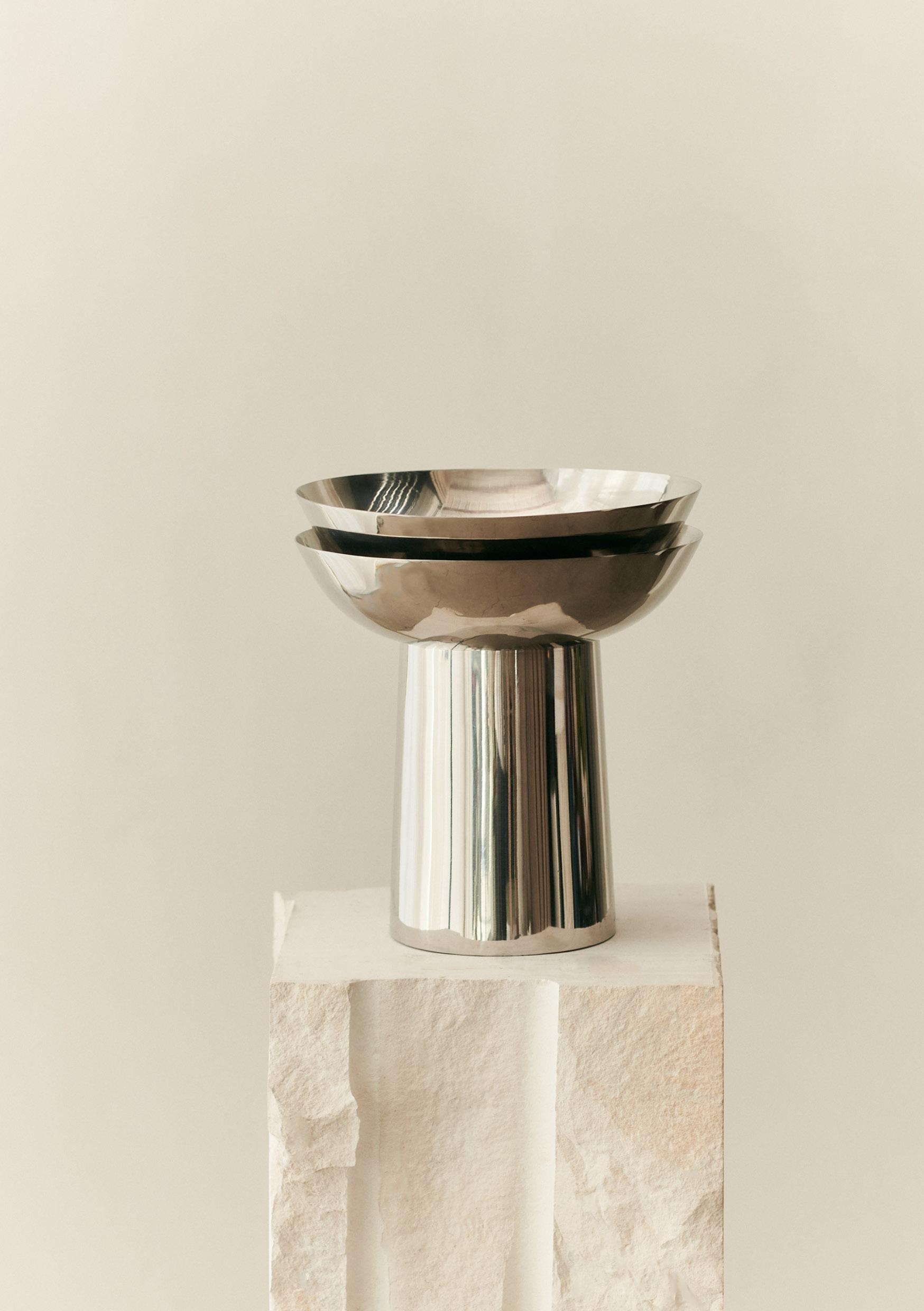Fountain Vase 02, Louise Roe Collection, Louise Roe 03