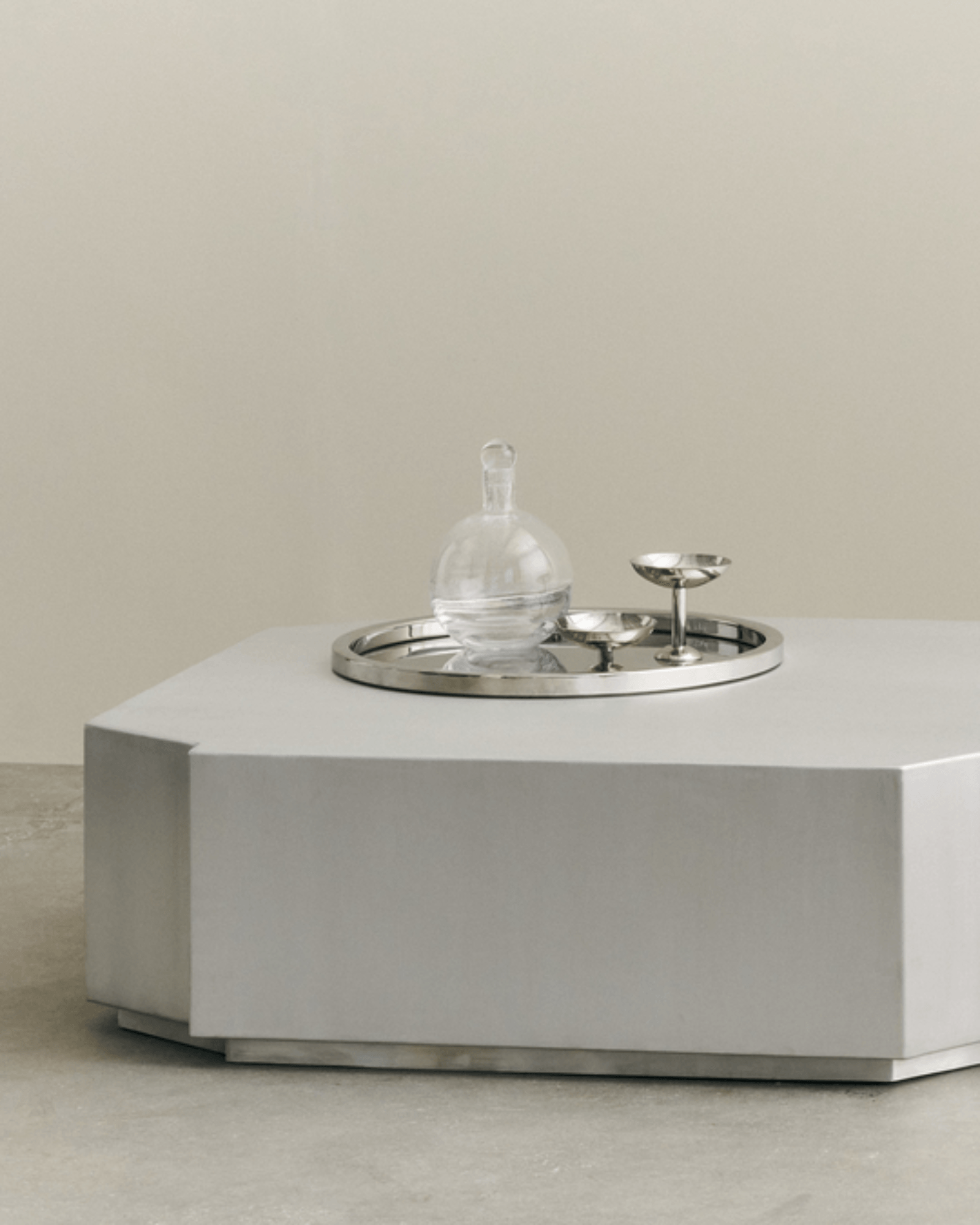 Funki Table Aluminium square, Louise Roe Collection, Louise Roe 03