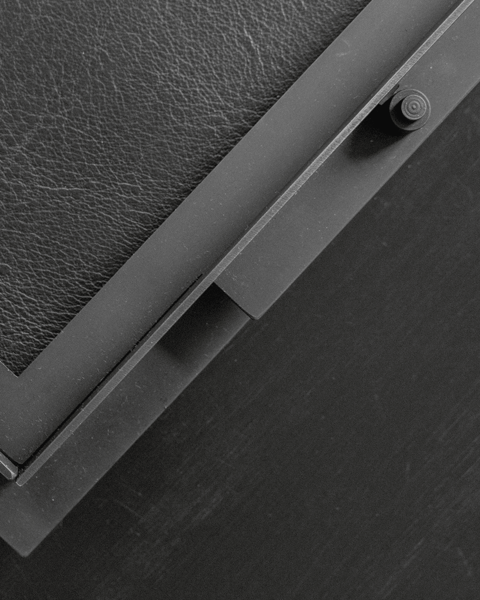 Sizar Alexis Collection by Sizar Alexis, made of Steel and , Steel version, picture 2