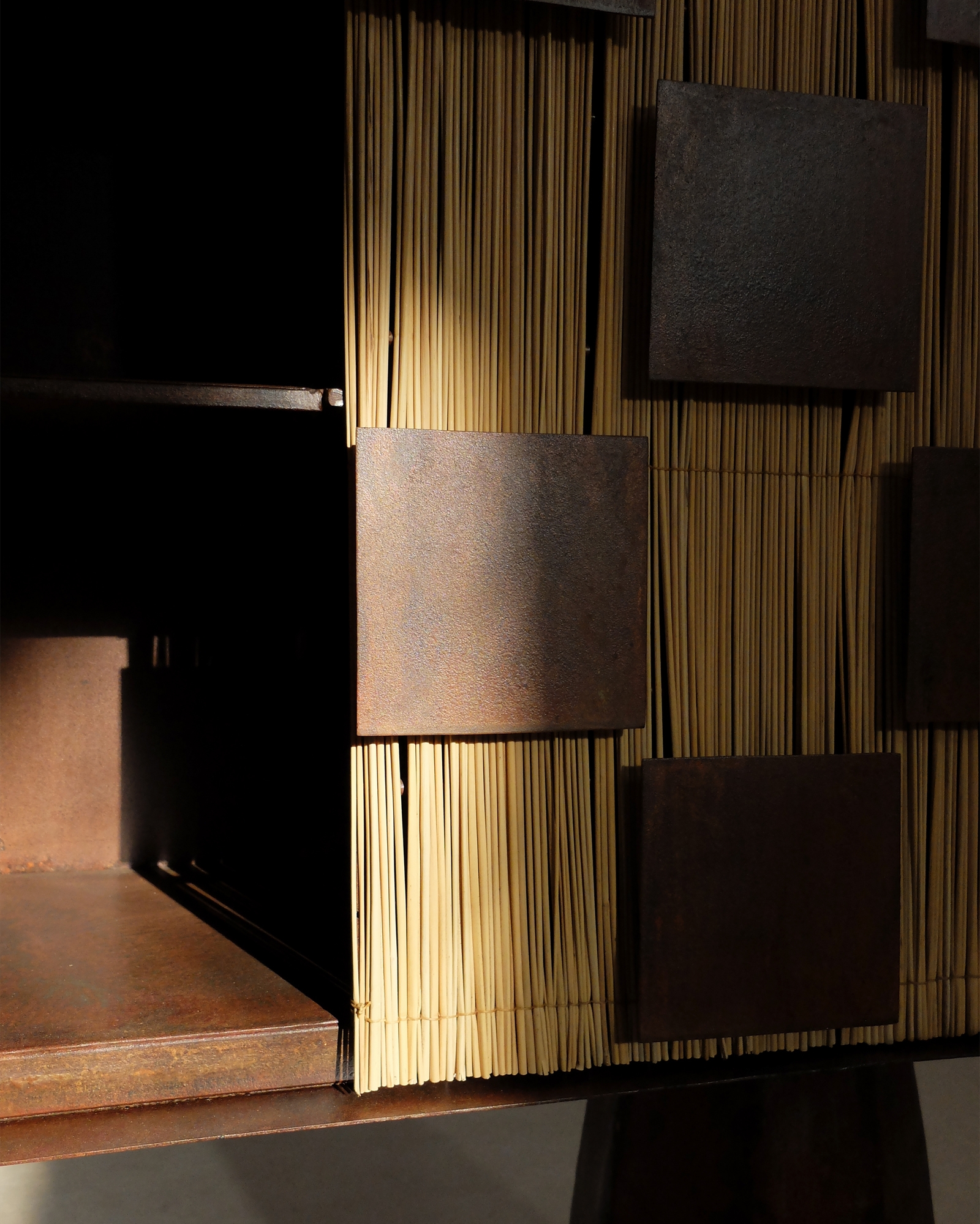 Ganymède Cabinet, Orbite, Altin Studio 05