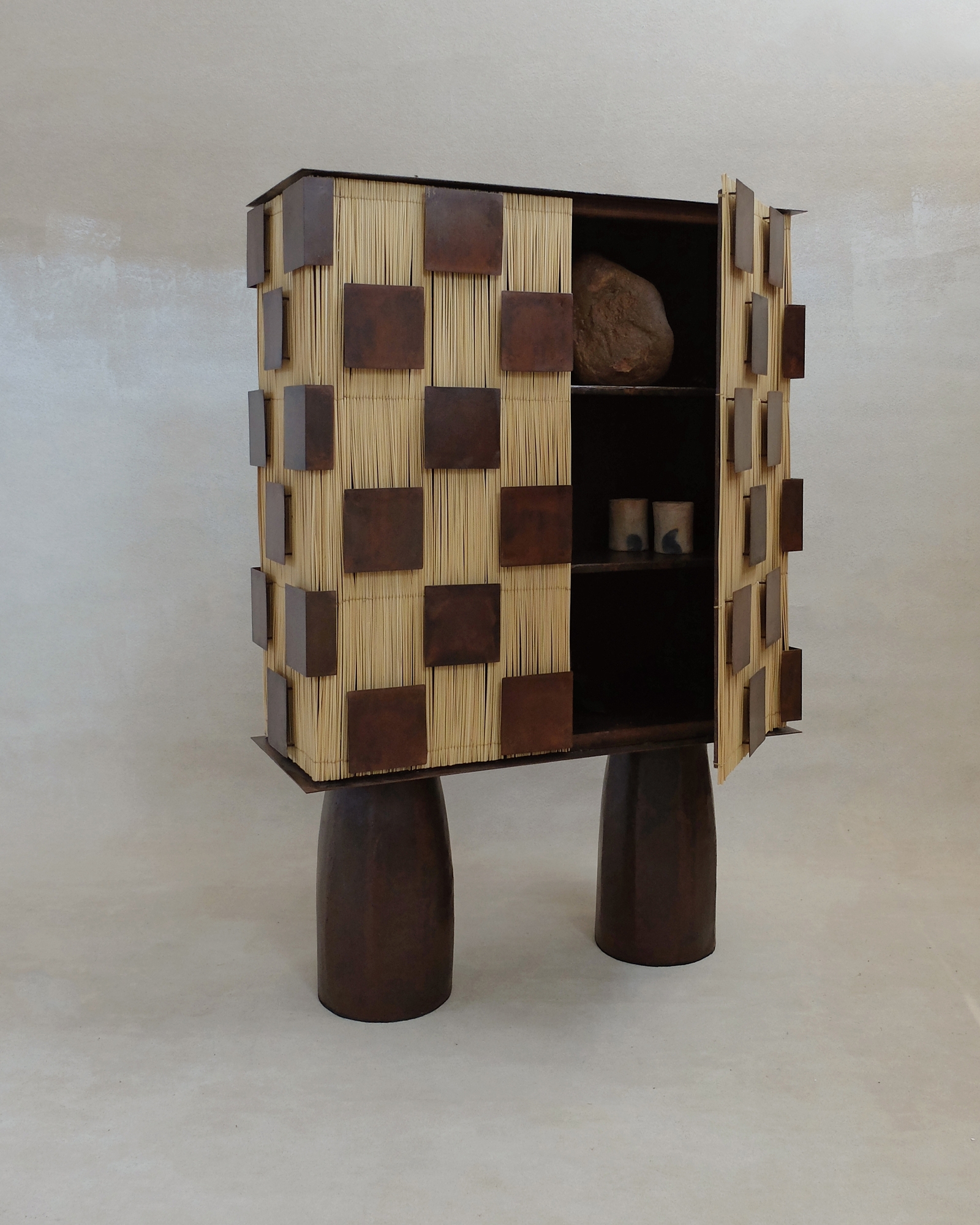 Ganymède Cabinet, Orbite, Altin Studio 04