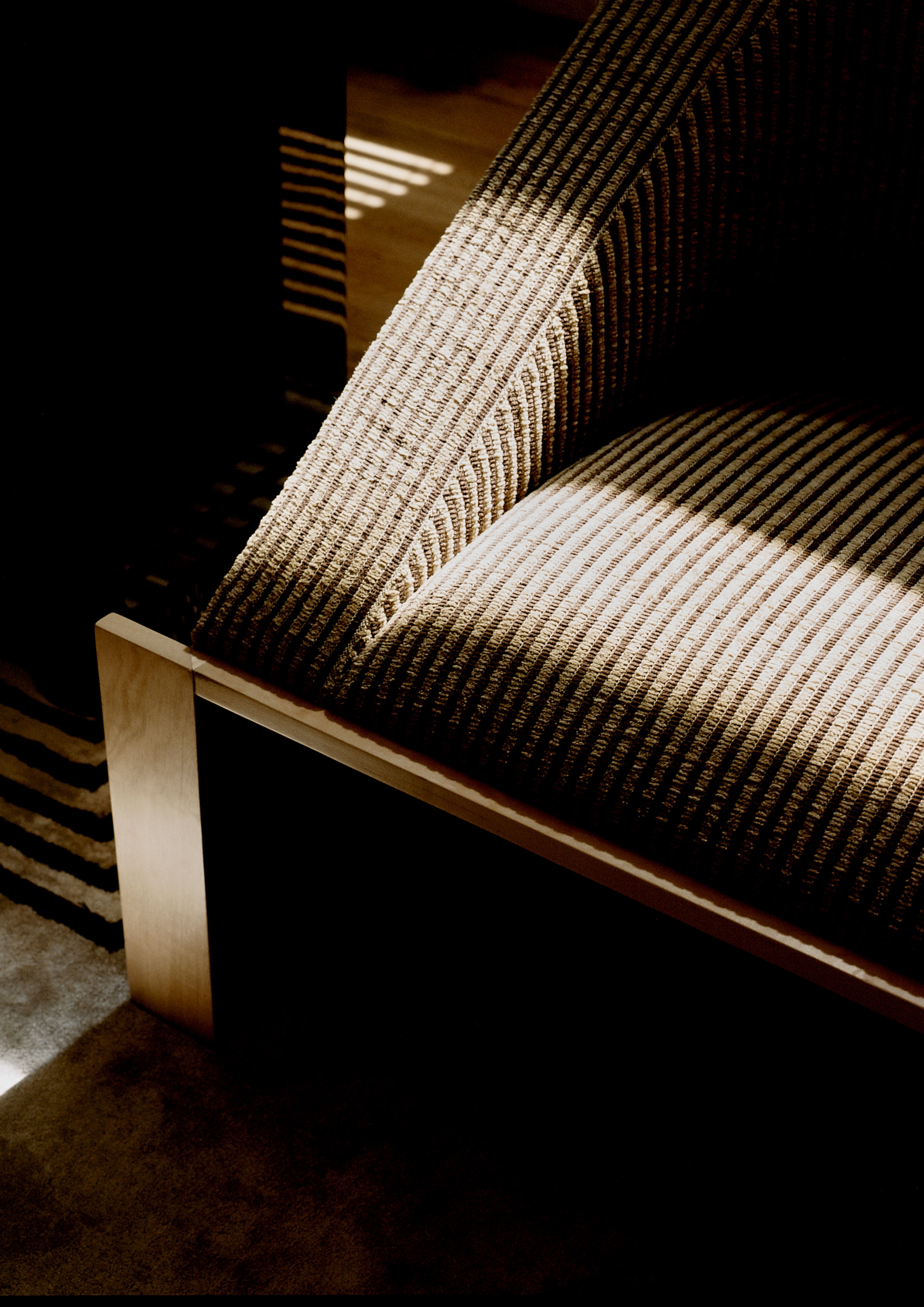 Perception Sofa, Perception Collection, Known work studio 06