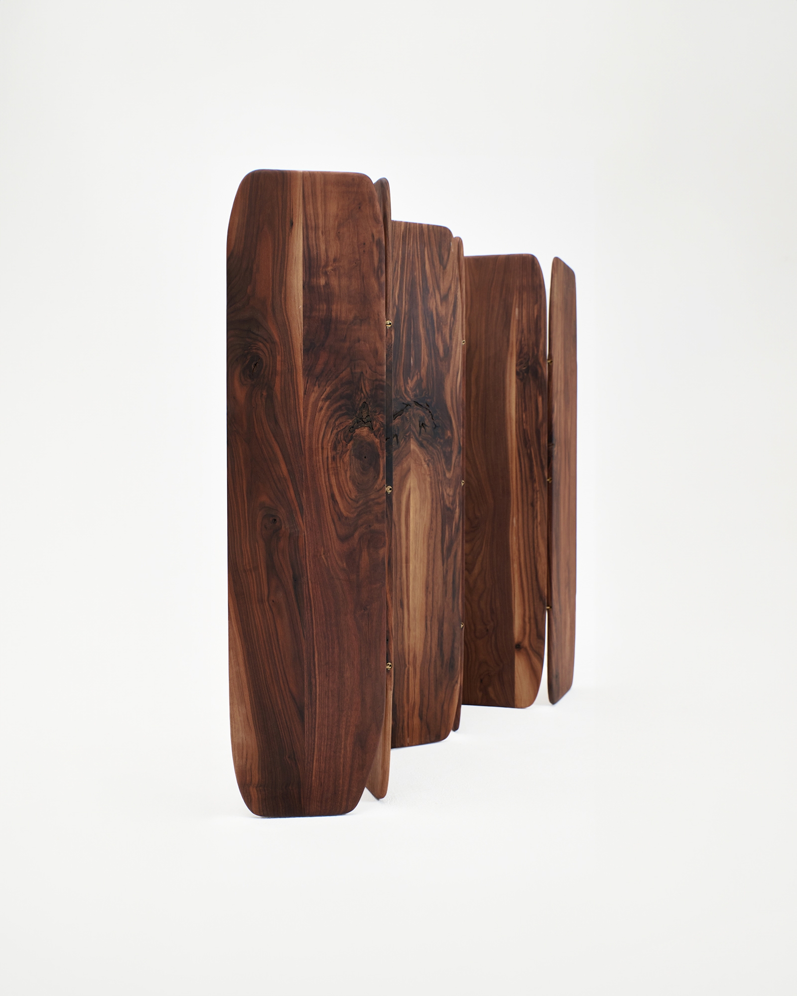 Project 213A Collection by Project 213A, made of Wood and , Walnut version, picture 2