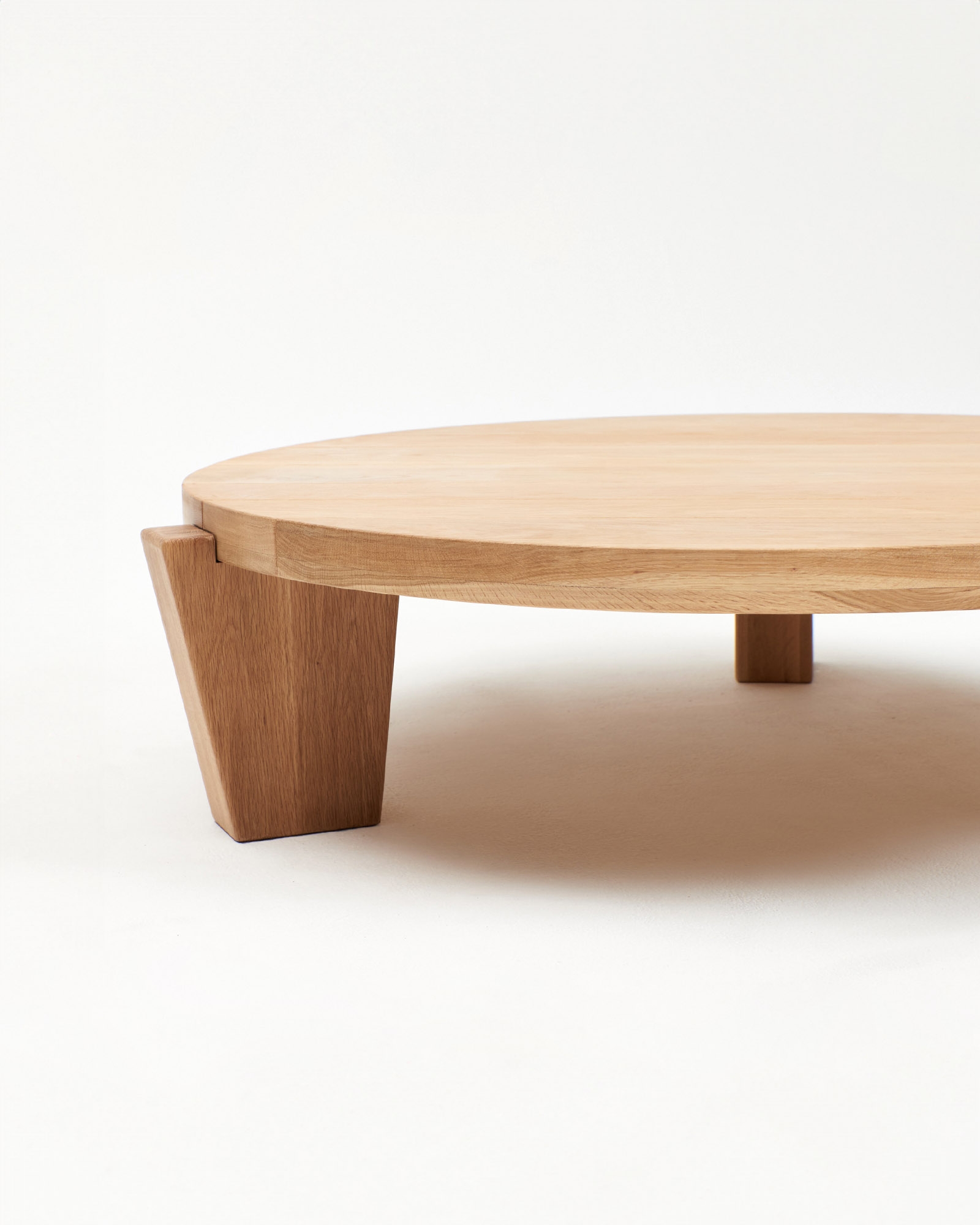 Project 213A Collection by Project 213A, made of Wood and , Oak version, picture 2