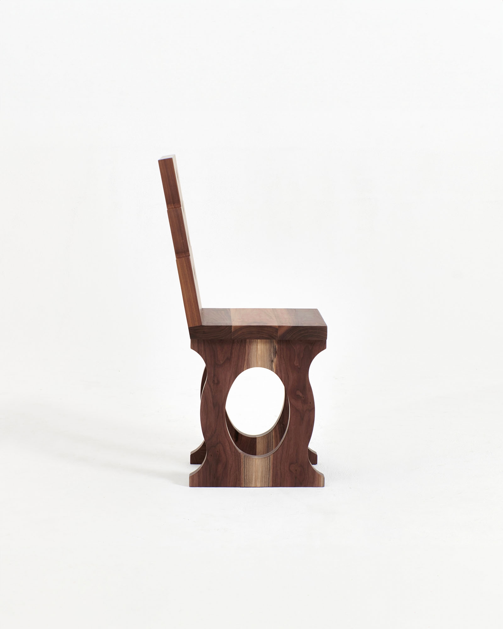 Project 213A Collection by Project 213A, made of Wood and , Walnut version, picture 3