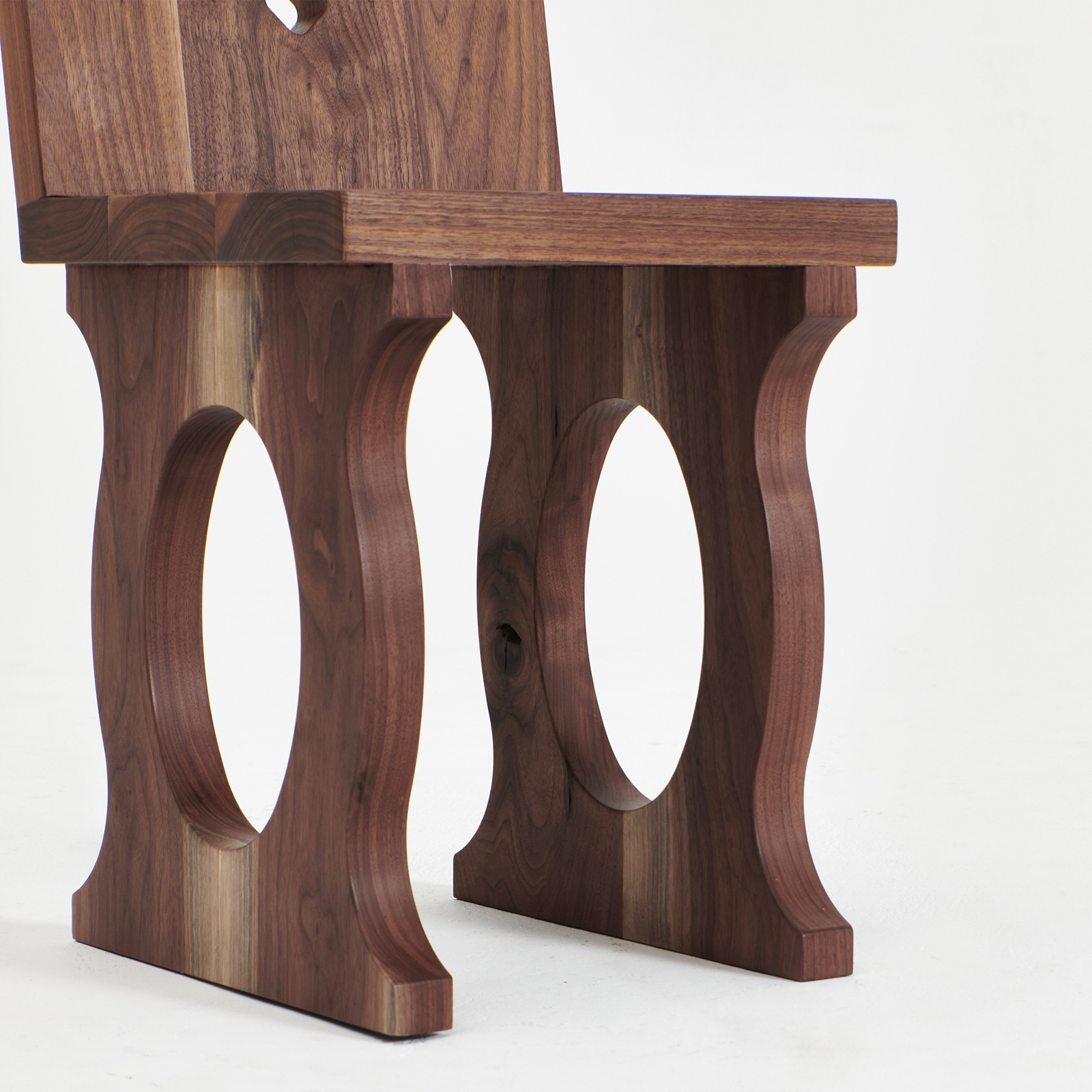Project 213A Collection by Project 213A, made of Wood and , Walnut version, picture 6