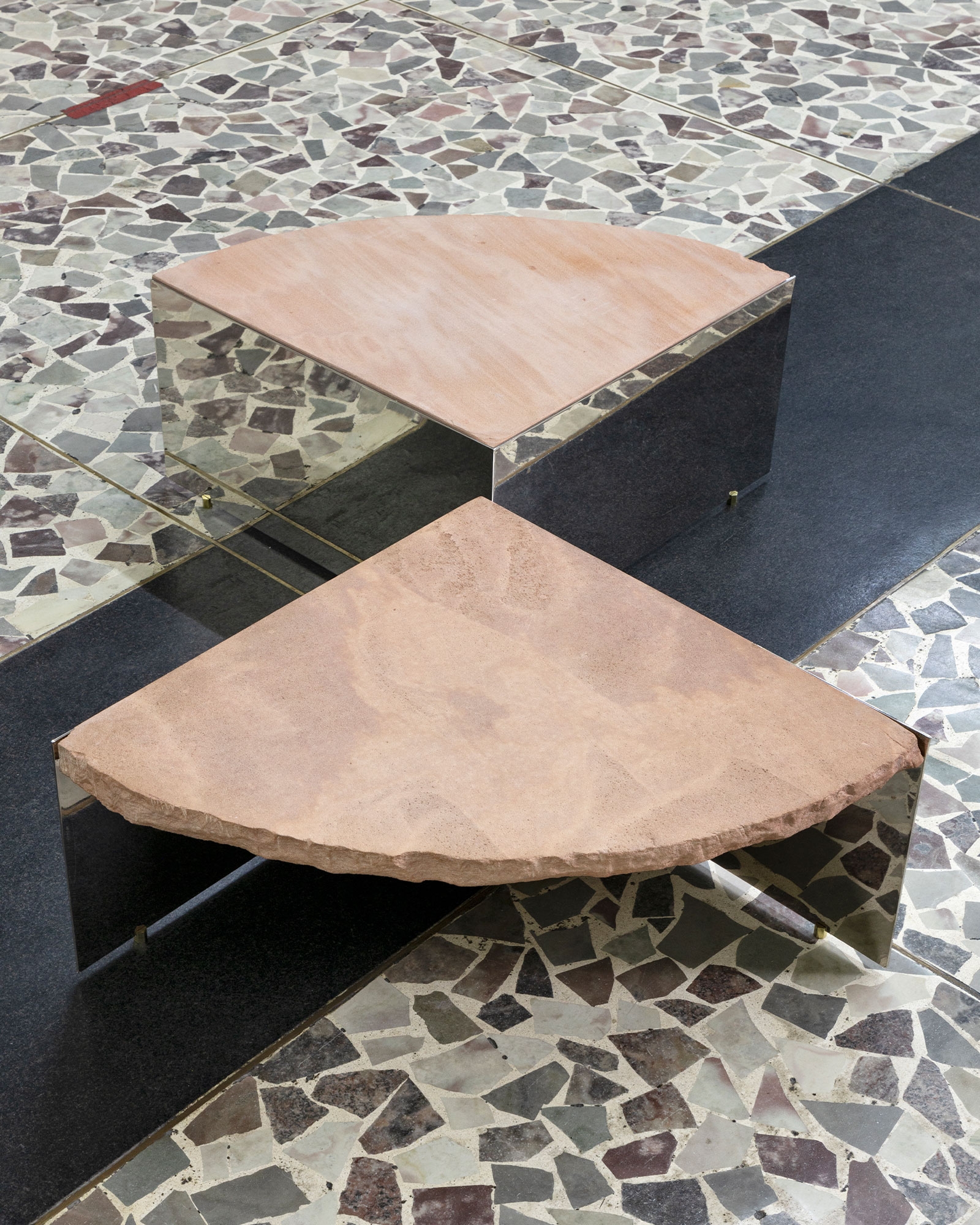 Dois Irmãos Coffee Table, Puro Tropical Legacy, Mobilia Puro 02