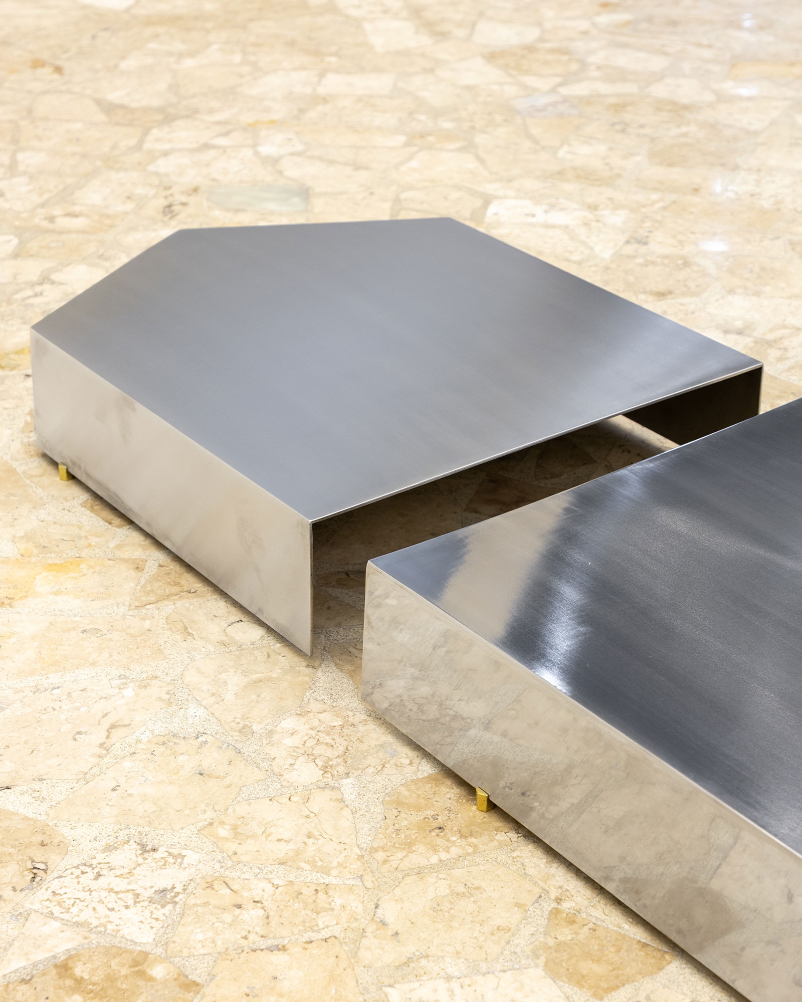 Mantiqueira - coffee table, Mobilia Tropical Legacy, Moblia Puro 03