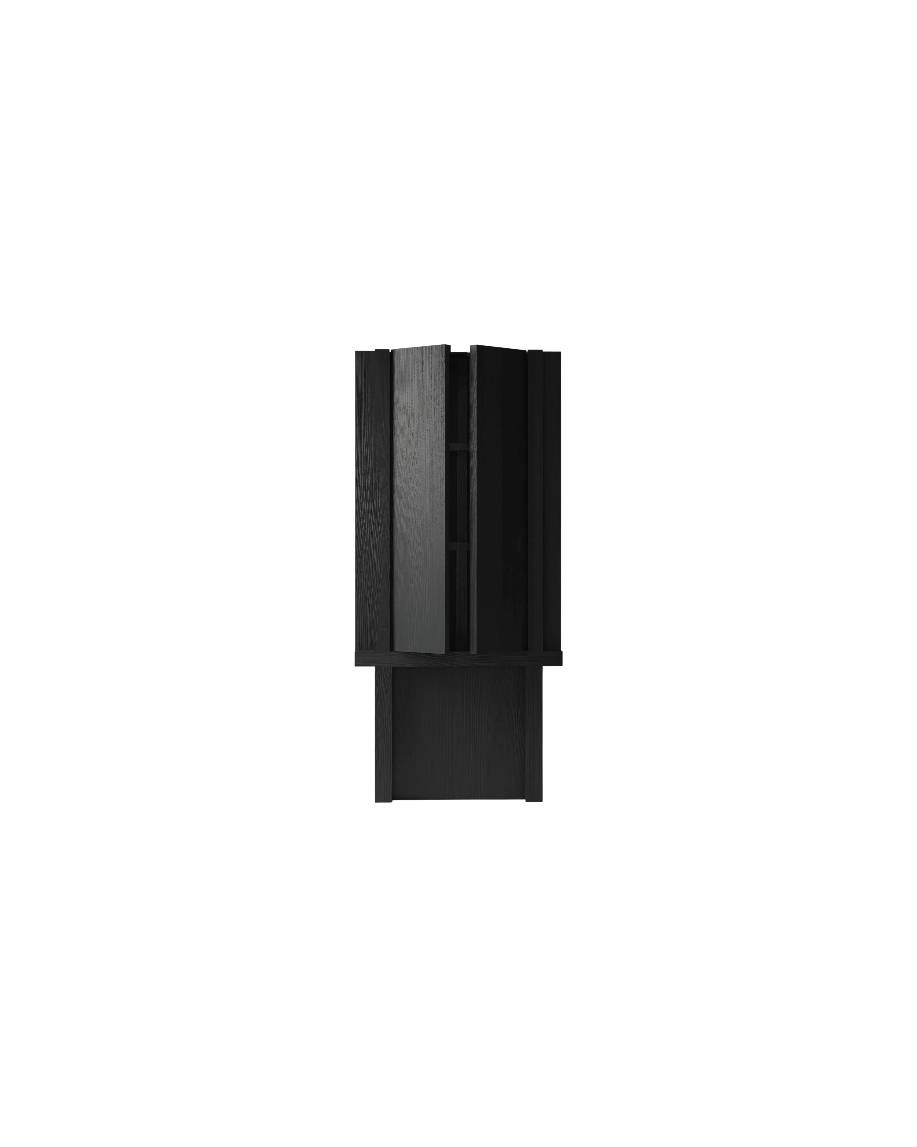 ItooRaba Cabinet - Solid pine (retouched)