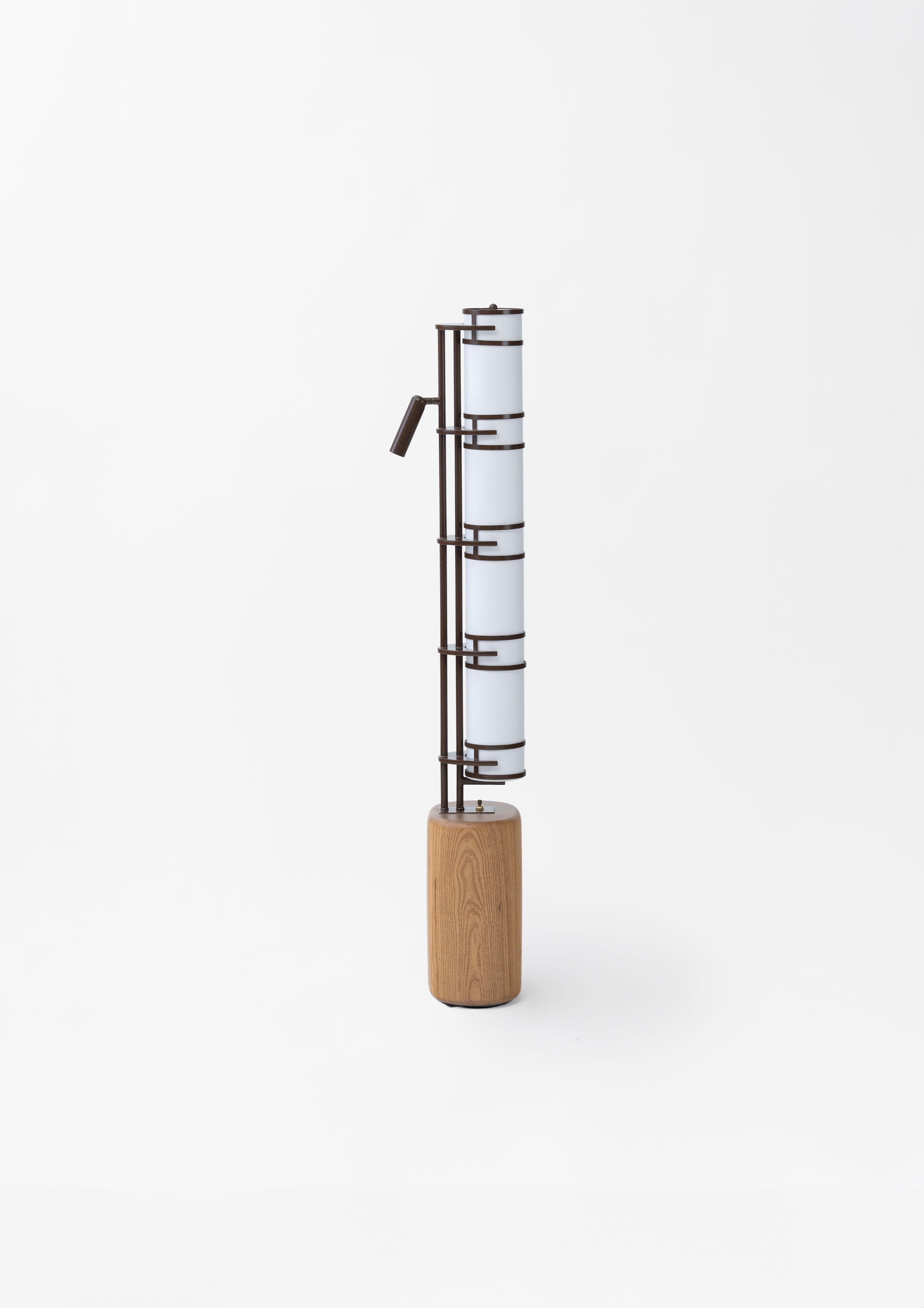Floor Lamp n.2 Tahanan