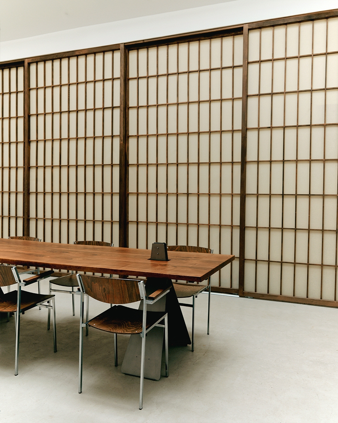 Camel Table, Tom Ducarouge Collection, Tom Ducarouge 03