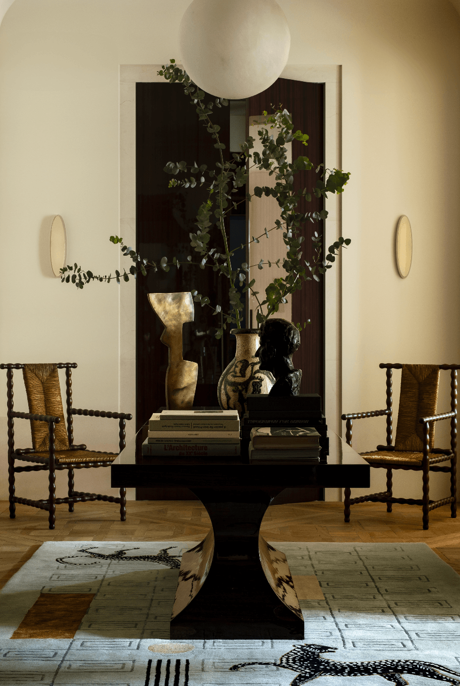 Gallery Table, TROCADÉRO, Marika Dru