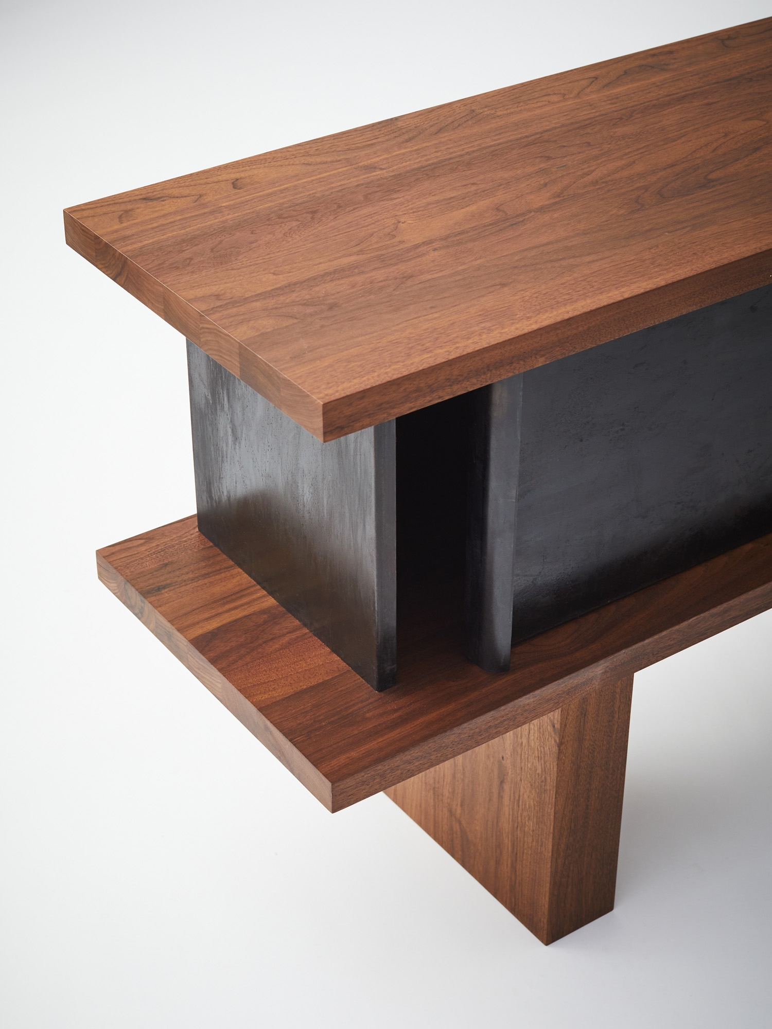 Veermakers Collection by Veermakers, made of Wood and Steel, Walnut version, picture 3