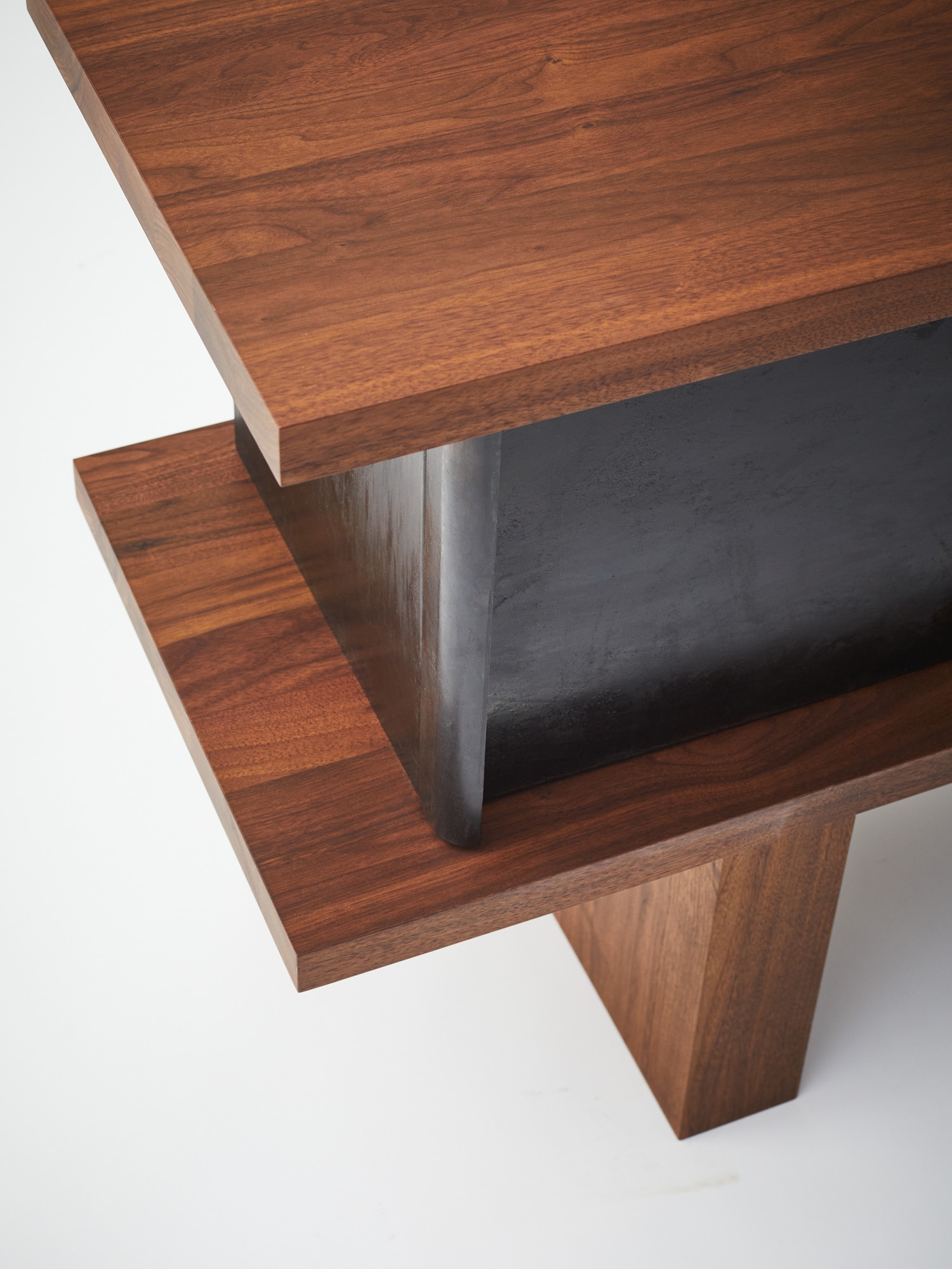 Veermakers Collection by Veermakers, made of Wood and Steel, Walnut version, picture 5